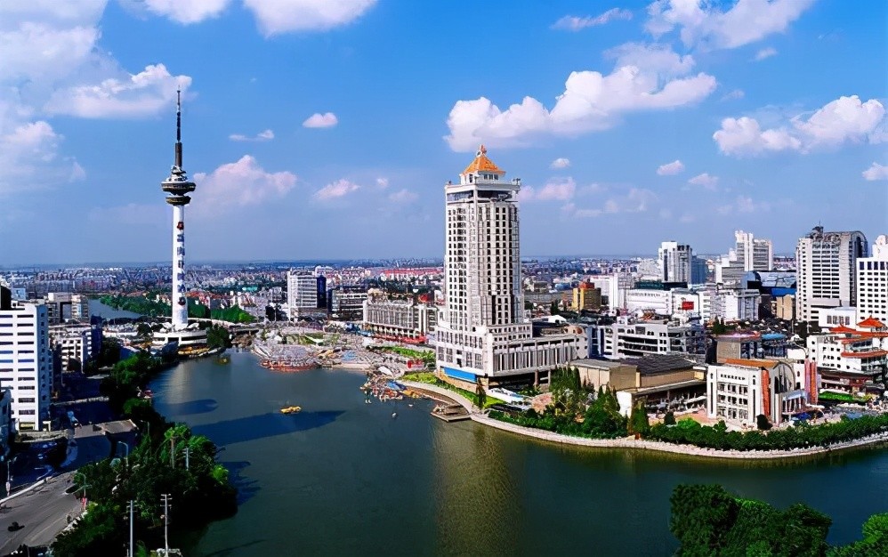 江南水乡，江苏——文化底蕴与经济繁荣的双赢之地